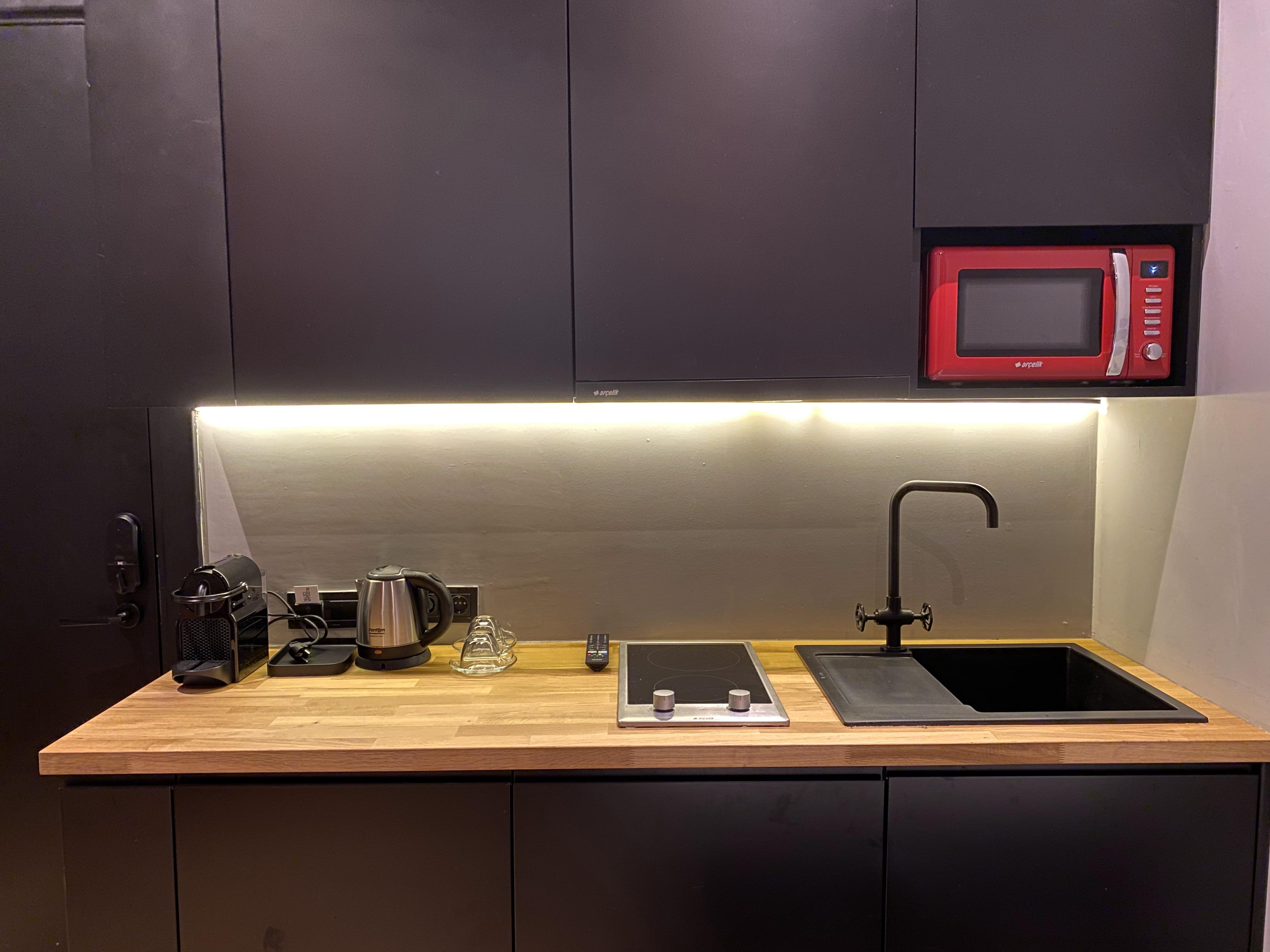 Ruz Hotels Estambul Exterior foto A modern kitchen