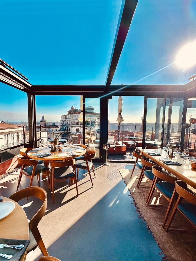 Ruz Hotels Estambul Exterior foto The Sky Bar